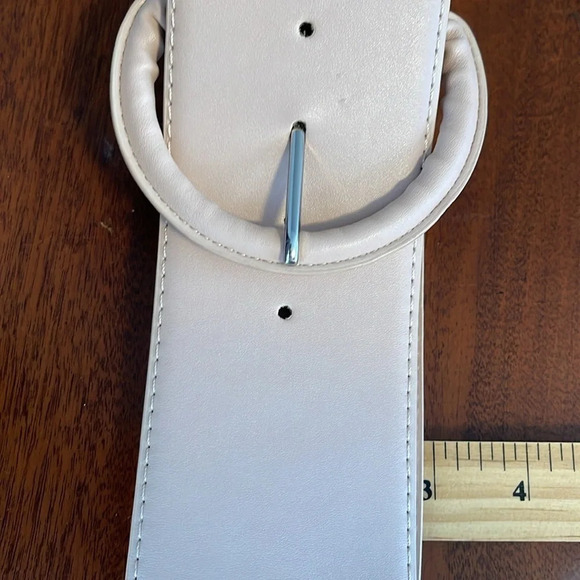 LE CHATEAU Nude Peachy Pink Wide Belt Faux Leather 80’s Vibe Size XL - Picture 7 of 9